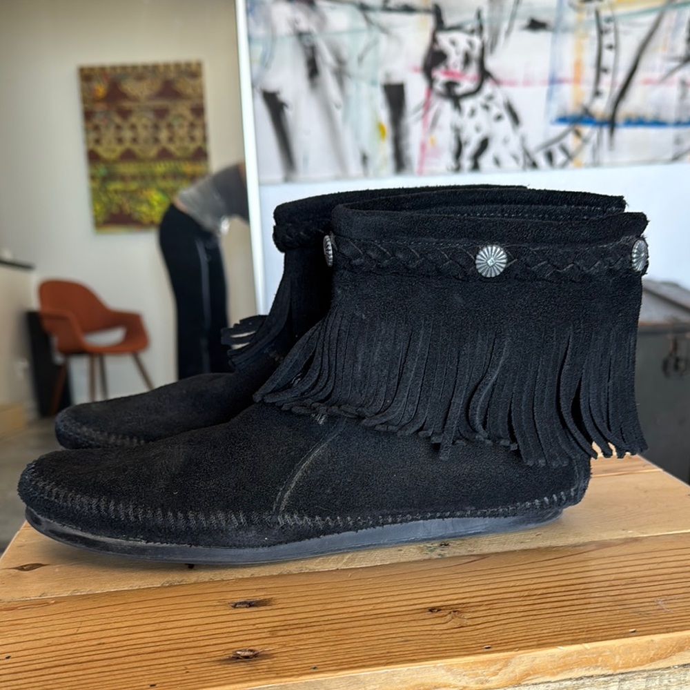 Minnetonka Black Suede Fringe Ankle Boots